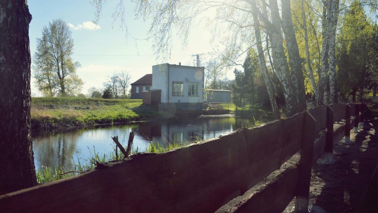 Domki Nad Starą Regą Treptower Deep Exterior foto